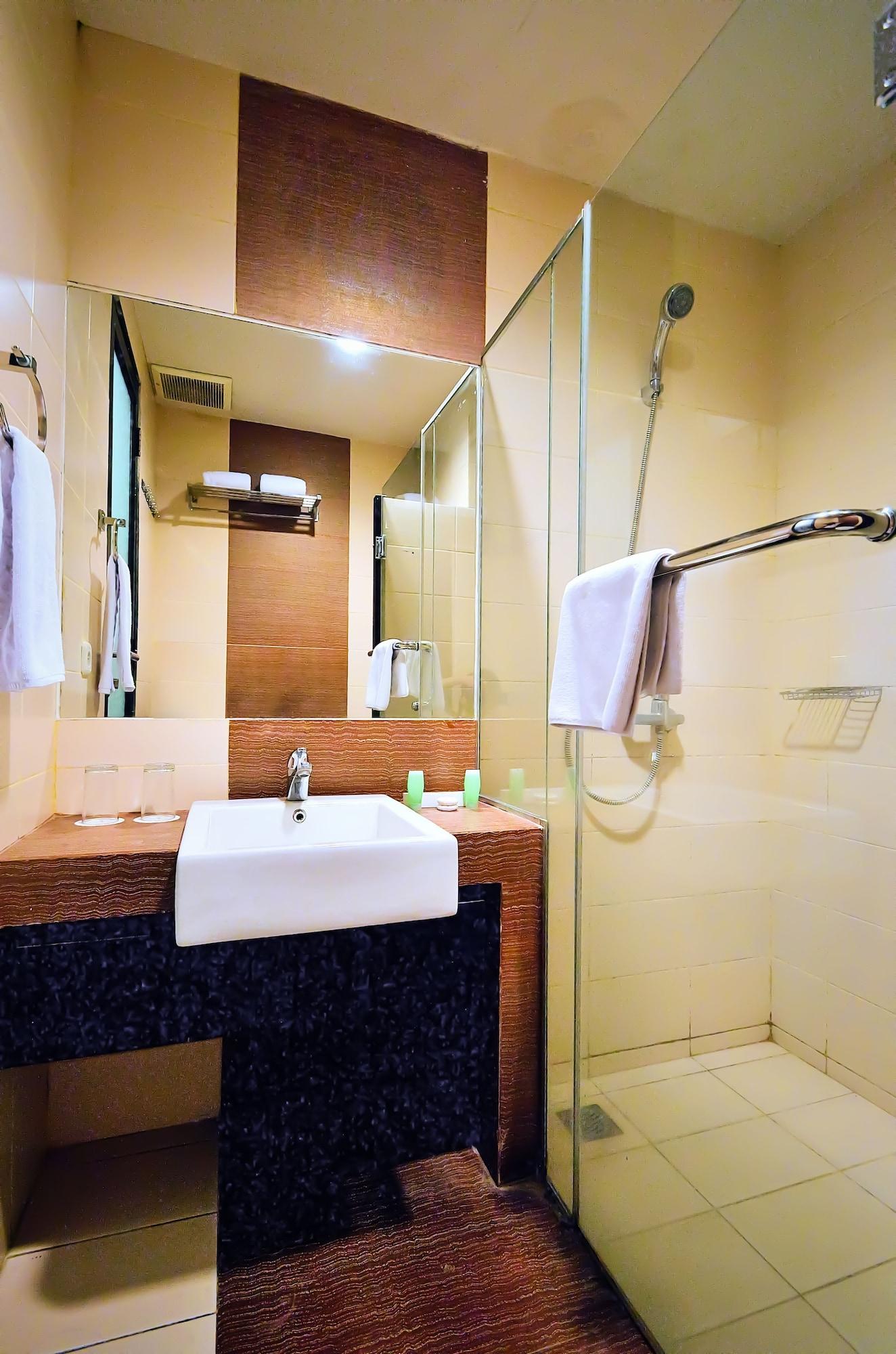 ราซูนา แมนชั่น Hotel จาการ์ตา ภายนอก รูปภาพ