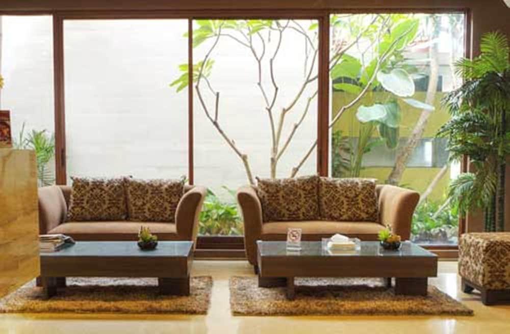 ราซูนา แมนชั่น Hotel จาการ์ตา ภายนอก รูปภาพ