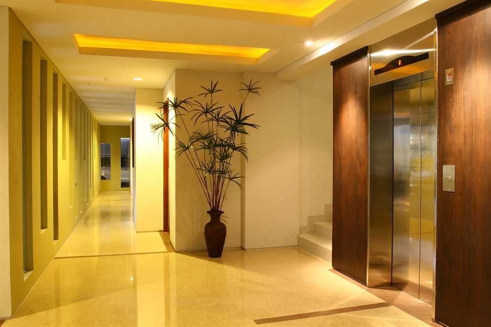 ราซูนา แมนชั่น Hotel จาการ์ตา ภายนอก รูปภาพ