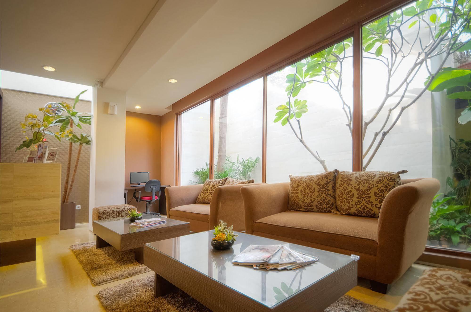 ราซูนา แมนชั่น Hotel จาการ์ตา ภายนอก รูปภาพ
