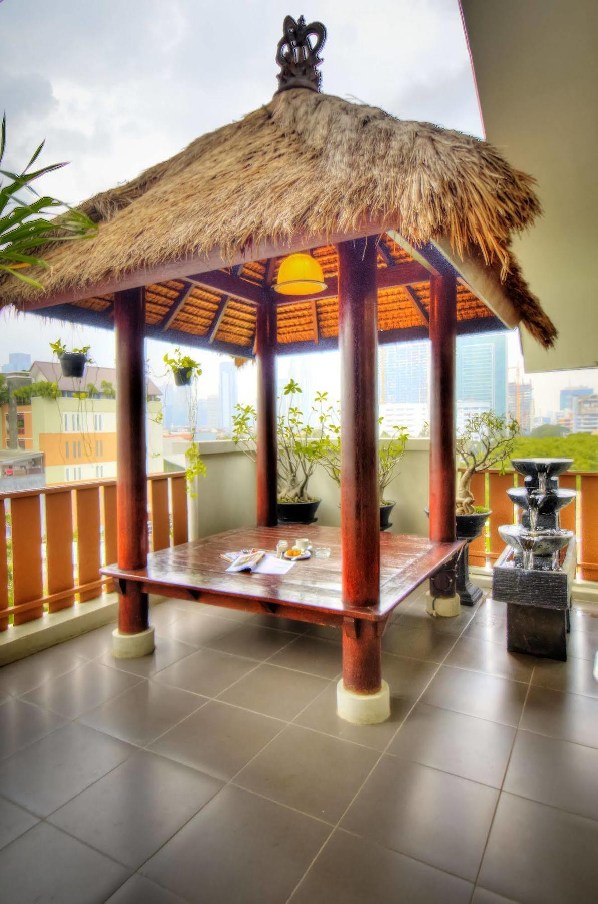 ราซูนา แมนชั่น Hotel จาการ์ตา ภายนอก รูปภาพ